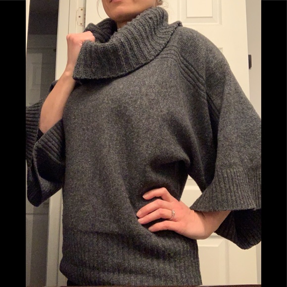 Cowl Neck Sweater ❄️ - Picture 1 of 4